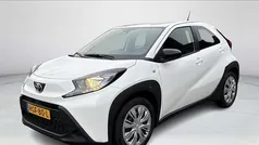 Gebruikt 2025 Toyota Aygo X Play SUV | € 18.750 (Eerlijke prijs)