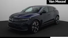 Blauw Gebruikt 2024 Renault Mégane Techno Hatchback | € 27.430 (Eerlijke prijs)