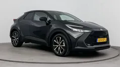 Zwart Gebruikt 2024 Toyota C-HR SUV | € 32.499 (Super prijs)