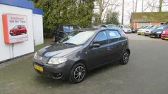 Grijs Gebruikt 2009 Fiat Punto Hatchback | € 1.999 (Goede deal)