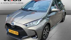 Groen Gebruikt 2022 Toyota Yaris Hatchback | € 21.950 (Eerlijke prijs)