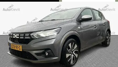 Occasion 2024 Dacia Sandero Expression Hatchback | € 16.950 (Eerlijke prijs)