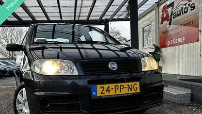 Zwart Occasion 2004 Fiat Punto Hatchback | € 1.100 (Eerlijke prijs)