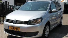 Grijs, metallic lak Gebruikt 2013 VW Touran Comfortline MPV | € 9.995 (Eerlijke prijs)