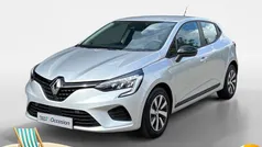 Gris platine d69 (licht grijs) Gebruikt 2023 Renault Clio V Equilibre Hatchback | € 16.435 (Eerlijke prijs)
