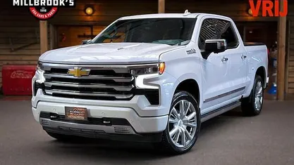 Occasion Chevrolet Silverado 420 PK (308 kW) 2024 Wit Van