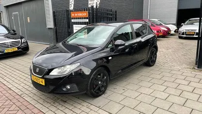 Occasion Seat Ibiza SC Ecomotive 75 PK (55 kW) 2010 Zwart Hatchback