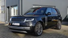Zwart, metallic lak Gebruikt 2023 Land Rover Range Rover Autobiography SUV | € 195.000 (Eerlijke prijs)
