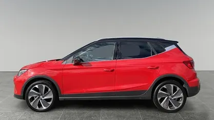 Gebruikt 2024 Seat Arona FR SUV | € 24.950 (Eerlijke prijs)