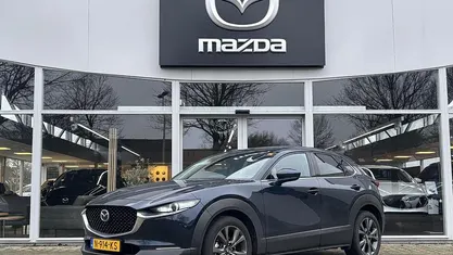 Gebruikt 2021 Mazda CX-30 Luxury SUV | € 26.950 (Eerlijke prijs)