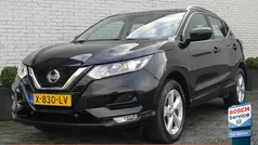 Zwart Gebruikt 2020 Nissan Qashqai S SUV | € 17.500 (Eerlijke prijs)