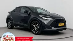 Gebruikt 2024 Toyota C-HR SUV | € 32.499 (Super prijs)
