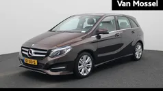 Bruin Gebruikt 2015 Mercedes B180 Ambition MPV | € 14.400 (Eerlijke prijs)