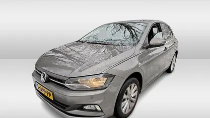 Grijs Occasion 2021 VW Polo Highline Hatchback | € 20.450 (Eerlijke prijs)