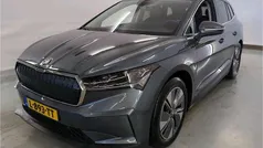 Grijs Gebruikt 2021 Skoda Enyaq iV Comfort SUV | € 27.850 (Eerlijke prijs)