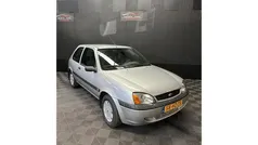 Gebruikt 2002 Ford Fiesta Hatchback | € 950 (Eerlijke prijs)