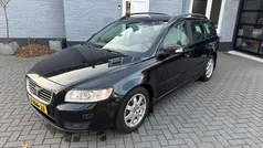 Zwart (metallic) Gebruikt 2008 Volvo V50 Stationwagen | € 3.395 (Super prijs)