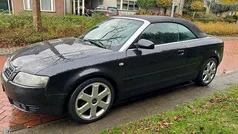 Zwart Gebruikt 2002 Audi A4 Cabriolet Cabriolet | € 2.999 (Eerlijke prijs)