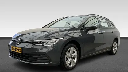 Grijs Occasion 2022 VW Golf VIII Business Stationwagen | € 23.440 (Eerlijke prijs)