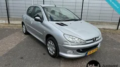 Gebruikt 2007 Peugeot 206 Forever Hatchback | € 2.295 (Eerlijke prijs)