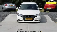 Wit Gebruikt 2015 Honda Civic Elegance Hatchback | € 10.950 (Eerlijke prijs)