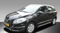 Zwart Gebruikt 2014 Suzuki SX4 S-Cross Exclusive SUV | € 14.445 (Eerlijke prijs)