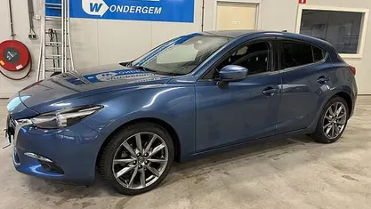 Occasion 2017 Mazda 3 Hatchback | € 16.999 (Eerlijke prijs)