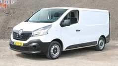 Gebruikt 2017 Renault Trafic Komfort Van | € 10.999 (Eerlijke prijs)