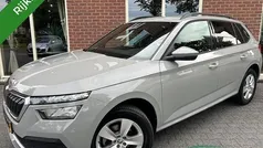 Grijs Gebruikt 2021 Skoda Kamiq Sport SUV | € 16.899 (Eerlijke prijs)