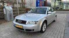 Grijs, metallic lak Gebruikt 2004 Audi A4 Proline Sedan | € 1.499 (Goede deal)