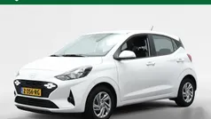 Wit Gebruikt 2024 Hyundai i10 Comfort Hatchback | € 16.740 (Eerlijke prijs)