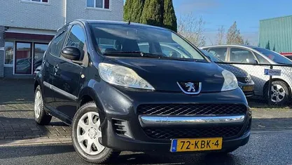 Occasion 2009 Peugeot 107 Hatchback | € 2.199 (Eerlijke prijs)