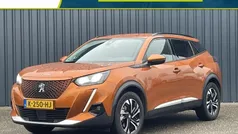 Oranje Gebruikt 2020 Peugeot e-2008 Allure SUV | € 16.935 (Eerlijke prijs)