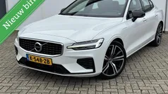 Wit Gebruikt 2021 Volvo S60 R-Design Sedan | € 34.950 (Goede deal)