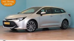 Grijs Gebruikt 2020 Toyota Corolla Stationwagen | € 19.399 (Eerlijke prijs)