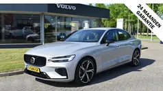 Grijs Gebruikt 2023 Volvo S60 Plus Sedan | € 38.800 (Goede deal)
