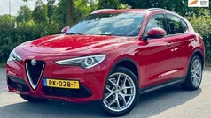 Rood Gebruikt 2017 Alfa Romeo Stelvio Super SUV | € 25.888 (Eerlijke prijs)