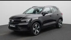 Gebruikt 2023 Volvo XC40 Core SUV | € 32.940 (Eerlijke prijs)