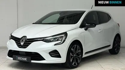 Occasion 2023 Renault Clio V Techno Hatchback | € 16.745 (Eerlijke prijs)