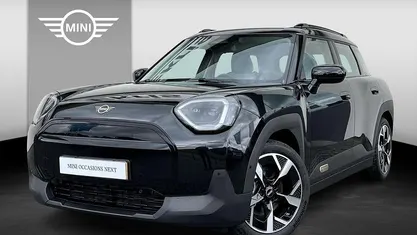 Zwart Gebruikt 2025 Mini Aceman Classic SUV | € 34.900 (Eerlijke prijs)
