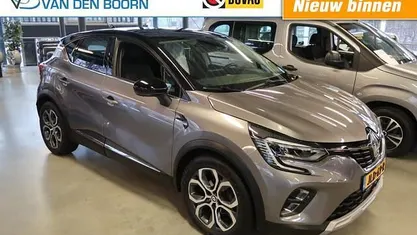Grijs Gebruikt 2021 Renault Captur SUV | € 21.750 (Eerlijke prijs)