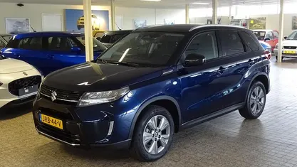 Gebruikt 2025 Suzuki Vitara SUV | € 30.950 (Eerlijke prijs)