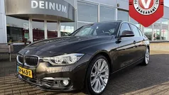 Bruin Gebruikt 2016 BMW 330 Executive Sedan | € 18.900 (Eerlijke prijs)