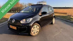 Zwart Gebruikt 2014 VW up! move up! Hatchback | € 5.995 (Eerlijke prijs)