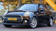 Zwart Gebruikt 2018 Mini ONE Pepper Hatchback | € 15.995 (Eerlijke prijs)