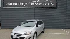 Grijs Gebruikt 2013 Opel Astra Sport Stationwagen | € 3.333 (Goede deal)