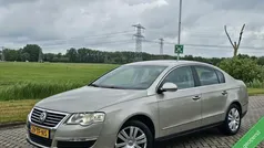 Gebruikt 2006 VW Passat Highline Sedan | € 3.950 (Eerlijke prijs)