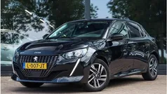 Zwart Gebruikt 2021 Peugeot 208 Allure Hatchback | € 15.450 (Eerlijke prijs)