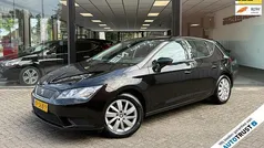 Zwart Gebruikt 2016 Seat Leon Hatchback | € 8.940 (Eerlijke prijs)