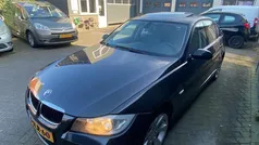 Zwart Gebruikt 2008 BMW 320 Basis Sedan | € 3.950 (Super prijs)